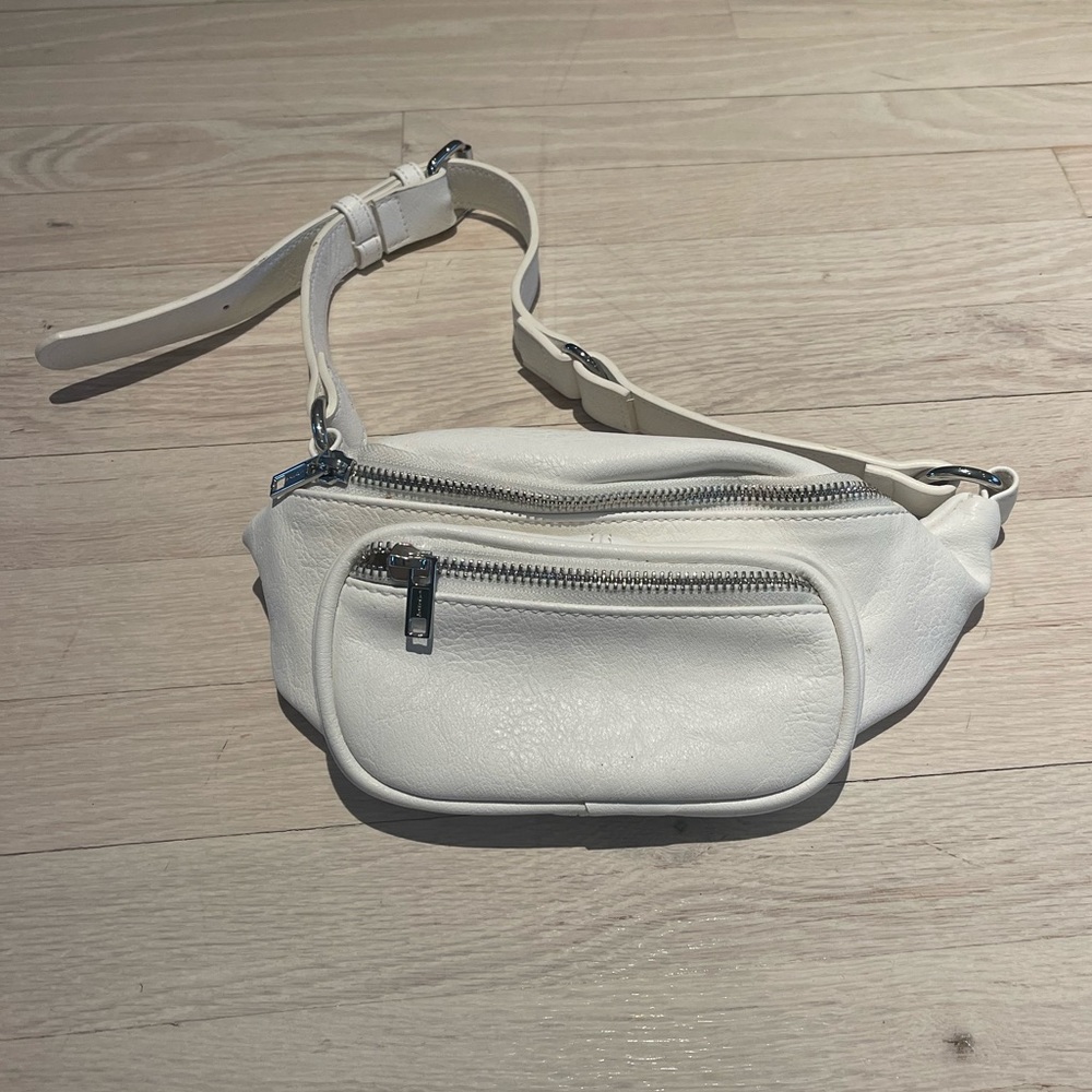 White Leather Women's Fanny Pack